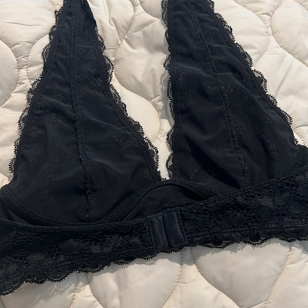 Halter Lace Bralette - Picture 5 of 7